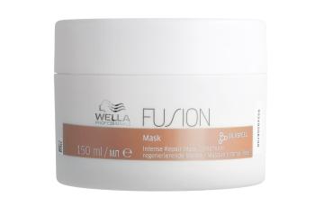 Wella Professionals Fusion Intense Repair regenerační maska na vlasy 150 ml