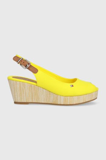 Sandály Tommy Hilfiger ICONIC ELBA SLING BACK WEDGE dámské, žlutá barva, na klínku, FW0FW04788