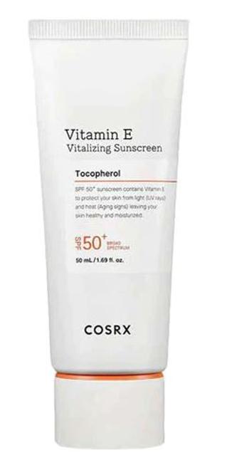 COSRX Vitalizujúci opaľovací krém s vitamínom E SPF 50+ (Vitalizing Sunscreen) 50 ml