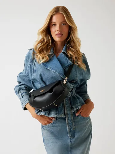 Guess dámská černá kabelka HWBG7898200-BLA T/U