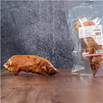 Vetamix sušená vepřová pacička půlená 13 × 1 ks (8594044503846)