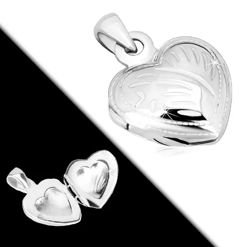Stříbrný 925 přívěsek - medailon, souměrné srdíčko s ozdobnými zářezy