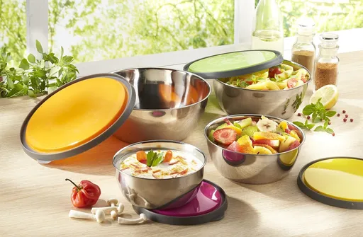 4 nerezové misky s víčky