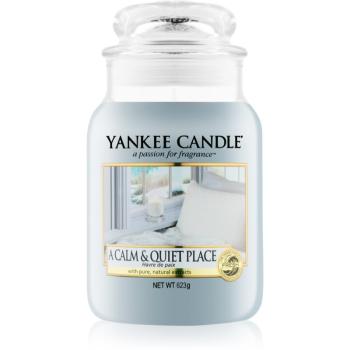 Yankee Candle A Calm & Quiet Place vonná svíčka Classic velká 623 g