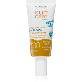 FlosLek Laboratorium Sun Care Derma Photo Care lehký ochranný krém na obličej pro pleť s nedokonalostmi SPF 30 30 ml