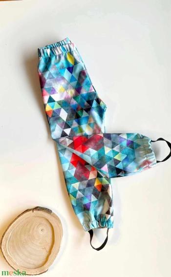 Geometriai mintás softshell nadrág – (98/104)