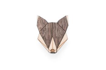 Dřevěná brož Wolf Brooch s praktickým zapínáním a možností výměny či vrácení do 30 dnů zdarma