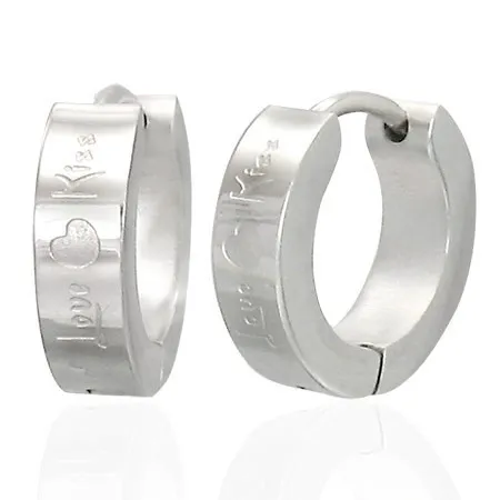 Náušnice z oceli 316L, stříbrný odstín, gravírovaná srdíčka a nápis