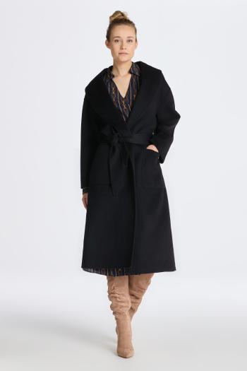 KABÁT GANT HANDSTITCHED BELTED COAT EBONY BLACK