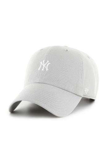 Bavlněná baseballová čepice 47 brand MLB New York Yankees šedá barva, s aplikací, B-BSRNR17GWS-GYB