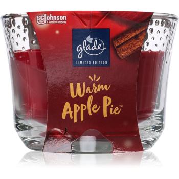 GLADE Warm Apple Pie vonná svíčka 204 g