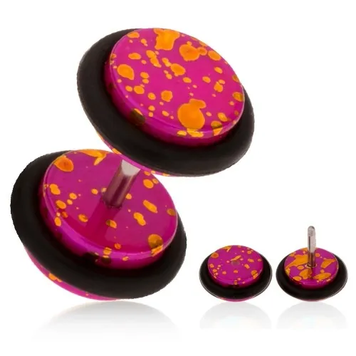 Akrylový fake plug do ucha, fuchsiový podklad s oranžovými skvrnami, gumičky