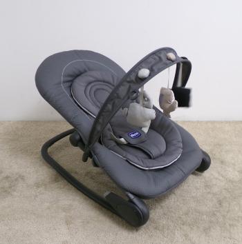 CHICCO Houpátko Hoopla - Moon Grey 0m+, do 18 kg