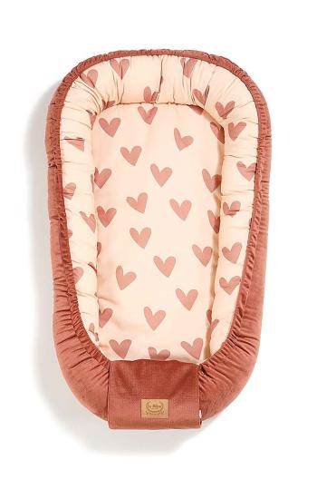 Kojenecký kokon La Millou Best Nest Velvet HEARTBEAT PINK