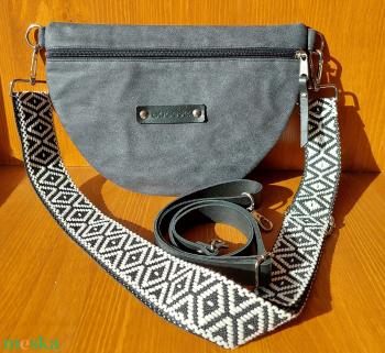 Grammicus kollekció - fekete oldal- és övtáska/Bum Bag/Fanny Pack/Waist Bag/Belt Bag