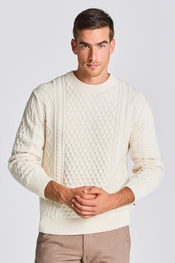 SVETR GANT D2. ARAN CABLE C-NECK CREAM