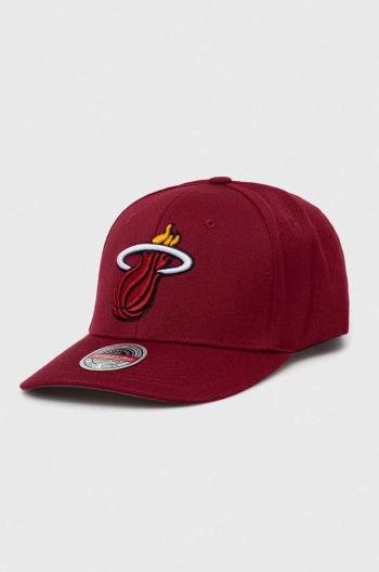 Mitchell&Ness sapka gyapjúkeverékből Miami Heat bordó, nyomott mintás