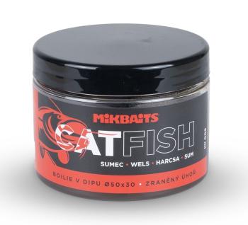 Mikbaits boilie v dipu catfish játra halibut 500 ml - 50x30 mm