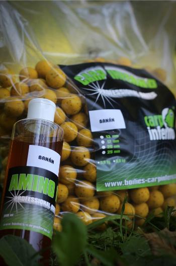 Carp inferno boilies light line 3 kg + 250 ml booster - banán