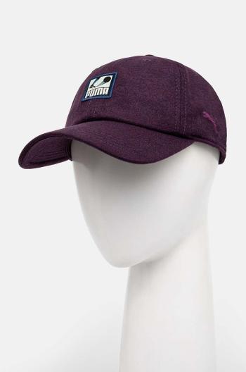 Kšiltovka Puma Classics Graphic Dad Cap fialová barva, s aplikací, 025490