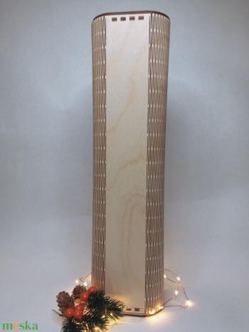 Hajlított sarkú bortartó