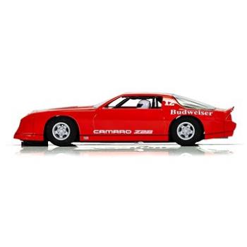 Autíčko GT SCALEXTRIC C4073 - Chevrolet Camaro IROC-Z - Red (5055286653711)