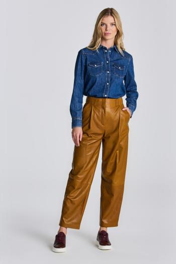 KALHOTY GANT D1. PLEATED LEATHER PANTS COGNAC