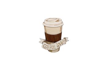 Coffee Lover Brooch ze dřeva s praktickým zapínáním a možností výměny či vrácení do 30 dnů zdarma.