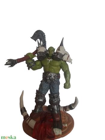 world of warcraft orc szobor