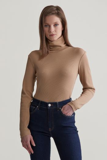 ROLÁK GANT SLIM RIB TURTLENECK CARAMEL BEIGE