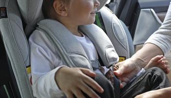 Autósülés tartozék BeSafe Belt Guard