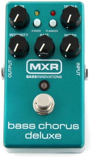 Dunlop MXR M83 Bass Chorus Deluxe Baskytarový efekt