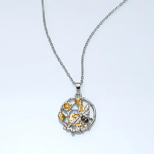 Dvoubarevný náhrdelník Včela