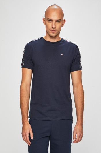 Tričko Tommy Hilfiger UM0UM00562