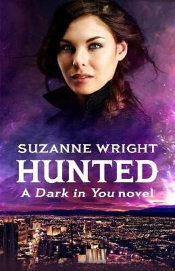 Hunted (Defekt) - Suzanne Wright