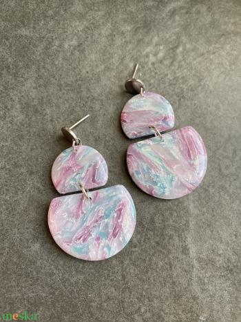 Purple and Blue Oval