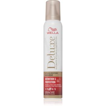 Wella Deluxe Definition & Protection pěnové tužidlo pro fixaci a tvar 200 ml