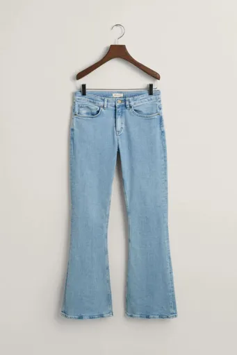 DŽÍNY GANT BOOTCUT JEANS LIGHT BLUE