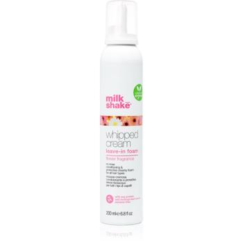 Milk Shake Whipped Cream bezoplachová hydratační péče pro barvené vlasy Flower Fragrance 200 ml