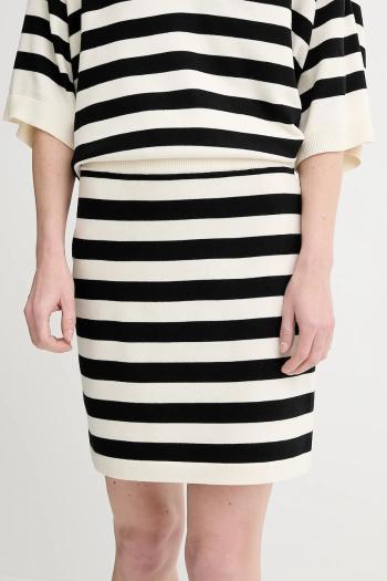 Sukňa Gestuz čierna farba, mini, rovný strih, 10910129