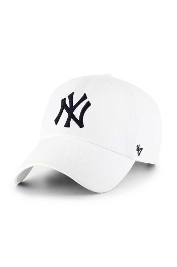 Bavlněná baseballová čepice 47brand MLB New York Yankees bílá barva, s aplikací, B-RGW17GWS-WHA