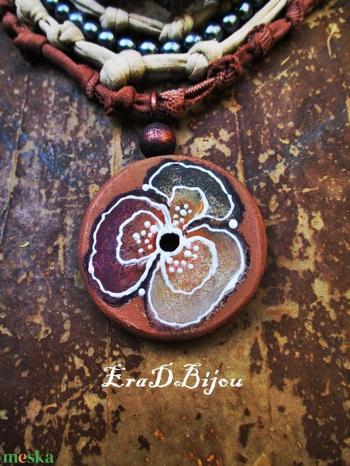 Fantázia virág medál, nyaklánc