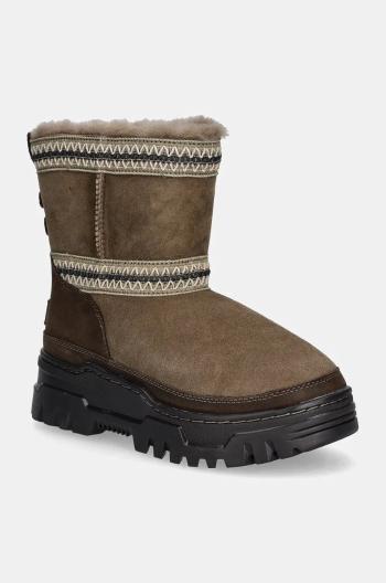 Sněhule UGG Classic Mini Trailgazer hnědá barva, 1158322-HCK