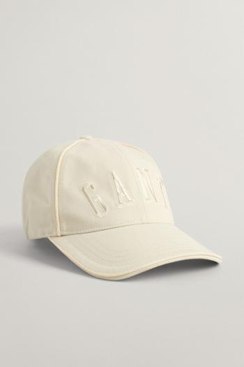 KŠILTOVKA GANT LOGO ARCH CAP SOFT OAT