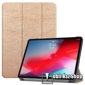 Notesz / mappa tok - ARANY - oldalra nyíló flip cover, TRIFOLD asztali tartó funkciós, mágneses záródás - APPLE iPad Pro 11 (2018)