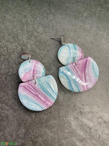 Purple and Blue Oval