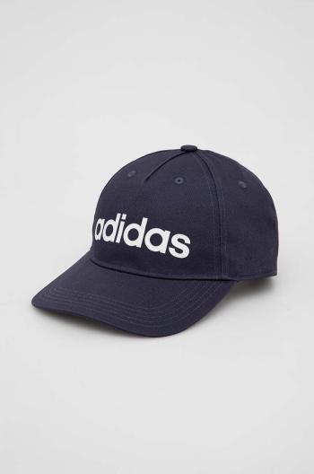 Kšiltovka adidas tmavomodrá barva, vzorovaná