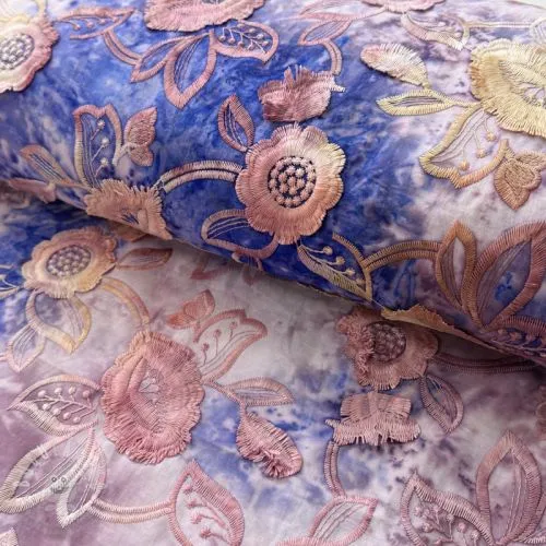 Bavlněná látka TIE DYE EMBROIDERY Flora design C