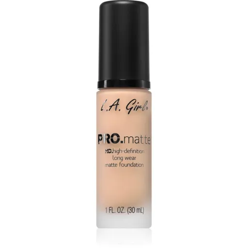 L.A. Girl Cosmetics PRO. Matte HD dlouhotrvající make-up s matným efektem odstín Bisque 30 ml
