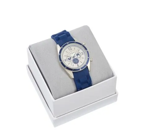 Sportovní náramkové hodinky